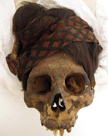 <p>Una de las momias encontradas / J. of Archaeological Science</p>