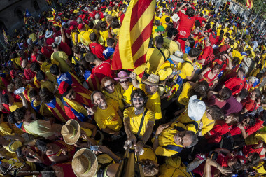 <p>Manifestación de la Diada en Cataluña. / <a href="https://www.flickr.com/photos/arg0s/15047581038" target="_blank">Jordi Payà </a></p>