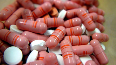 <p>De los 100 medicamentos huérfanos autorizados por la Agencia Europea del Medicamento entre 2002 y 2017, 86 han obtenido la asignación del código nacional y 54 han sido finalmente comercializados en nuestro país. / Pixnio</p>