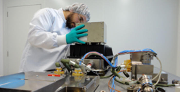 <p>Estudian el comportamiento de nuevos componentes ópticos en microgravedad</p>