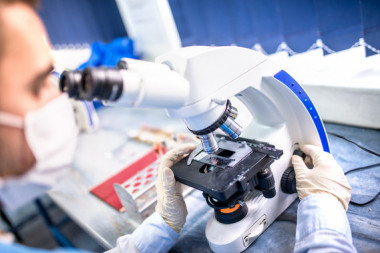<p>Entre los elegidos figuran doce investigadores que trabajan en instituciones españolas y que recibirán una financiación total de 25 millones de euros. / Fotolia</p>
