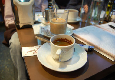 <p>La cafeína tiene un mayor impacto en el caso de los hombres. <a href="http://plataformasinc.es/index.php/esl/Multimedia/Imagenes/Galeria-de-actualidad-del-15-al-19-de-diciembre-2008/La-cafeina-afecta-mas-a-los-hombres-y-su-efecto-comienza-solo-a-los-diez-minutos-de-la-ingesta" target="_self">Foto: SINC</a>.</p>