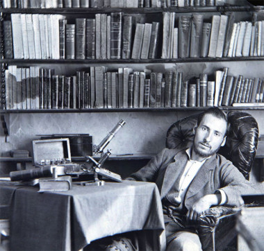 <p>Ramón y Cajal, durante su etapa de estudiante en Zaragoza, se hizo este autorretrato (década de 1870). / <a href="https://commons.wikimedia.org/wiki/File:Santiago_Ram%C3%B3n_y_Cajal,_estudiante_de_medicina_en_Zaragoza_1876.jpg" target="_blank">Wikipedia</a>.</p>