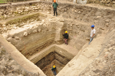 <p>El centro de Ceibal es el más antiguo con la estructura ceremonial típica de los mayas. / Takeshi Inomata</p>