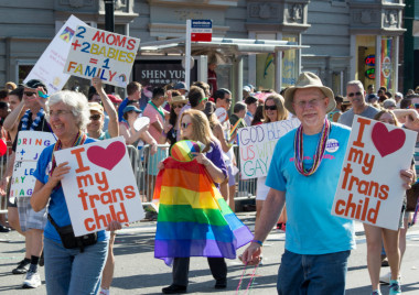 <p>Manifestación en Washington por los derechos del colectivo LGTB. Imagen: <a href="https://www.flickr.com/photos/23165290@N00/14391947451/" target="_blank">Tim Evanson </a></p>