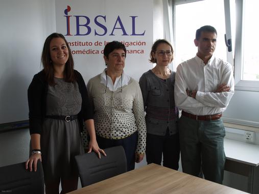 <p>El equipo del IBSAL. De izquierda a derecha, Beatriz Sánchez, Consuelo del Cañizo, Carmen Guerrero y Ángel Hernández. / DiCYT</p>