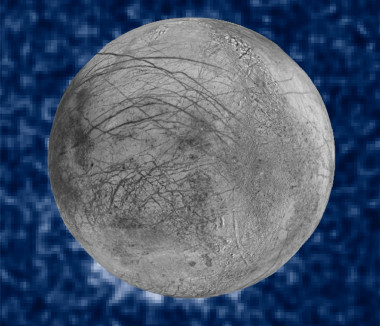 <p>Posibles penachos gigantes de vapor de agua (píxeles en blanco) emanan al sur de la luna Europa. / NASA/ESA/W. Sparks (STScI)/USGS Astrogeology Science Center</p>