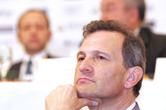 <p><a href="http://plataformasinc.es/index.php/esl/Galeria-multimedia/Imagenes/La-reconfiguracion-de-la-politica-de-investigacion-y-ciencia" target="_self">Carlos Martínez</a>, presidente del Consejo Superior de Investigaciones Científicas. Foto: SINC.</p>