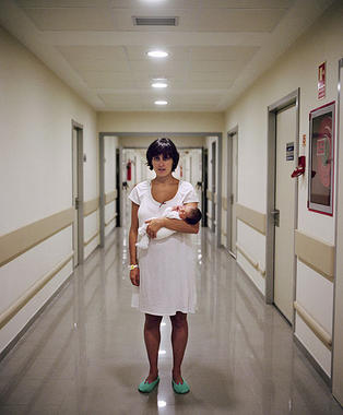 <p>Las mujeres que afirmaron haber sufrido violencia psicológica tenían más del doble de probabilidades de padecer depresión postparto que aquellas que no habían experimentado este tipo de violencia. Foto: SINC.</p>