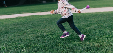 <p>En todas las edades, los niños eran más activos que las niñas. / Kelly Sikkema Unsplash</p>