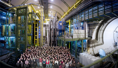 <p>Científicos de la colaboración LHCb. / CERN</p>