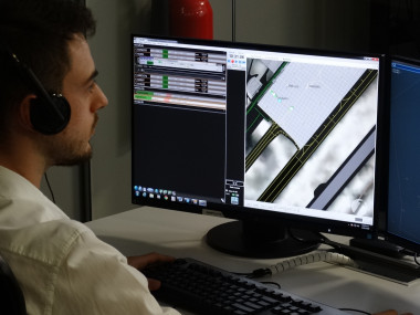 <p>Los controladores aéreos deberán adaptarse a la creciente automatización del tráfico aéreo. / UPM</p>