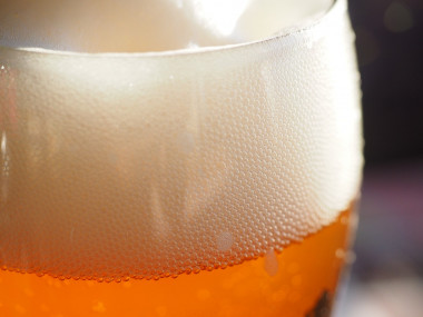 <p>La cerveza sin alcohol también produce efectos positivos, sin los efectos negativos de las bebidas alcohólicas. / Pixabay</p>