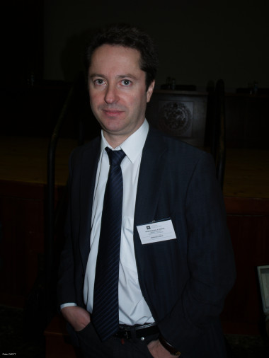 
<!-- START: including template: extension/sinc/design/ezwebin/templates/content/datatype/view/ezxmltags/paragraph.tpl (design:content/datatype/view/ezxmltags/paragraph.tpl) -->
<p>Juan Ignacio Cirac, director del instituto Max Planck de Óptica Cuántica. Foto: DiCYT.</p>
<!-- STOP: including template: extension/sinc/design/ezwebin/templates/content/datatype/view/ezxmltags/paragraph.tpl (design:content/datatype/view/ezxmltags/paragraph.tpl) -->
