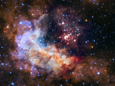 <p>El Hubble permite a los astrónomos una mejor observación del espacio / ESA </p>