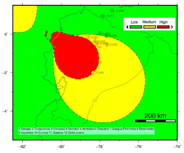 <p>Mapa de volcanes ecuatorianos del Holoceno potencialmente activados por el terremoto de Pedernales del 16 de abril de 2016. La escala de color indica el nivel de activación potencial del volcán. / Béjar-Pizarro, et al., 2018</p>