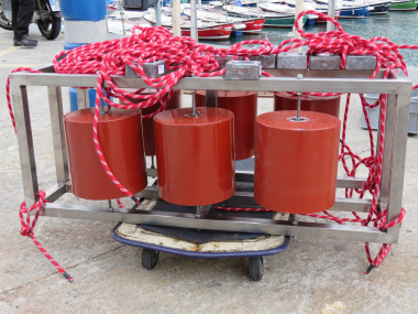<p>El equipo permite evaluar cuáles son los recubrimientos antiincrustantes con menor coeficiente de fricción con el agua del mar y ayuda al desarrollo de otros nuevos más duraderos, eficientes y respetuosos con el medio ambiente. / IK4-TEKNIKER</p>