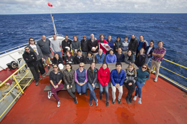 <p>Laia Alegret junto al resto de compañeros de la expedición. Autor Organización de la expedición-Unizar.</p>