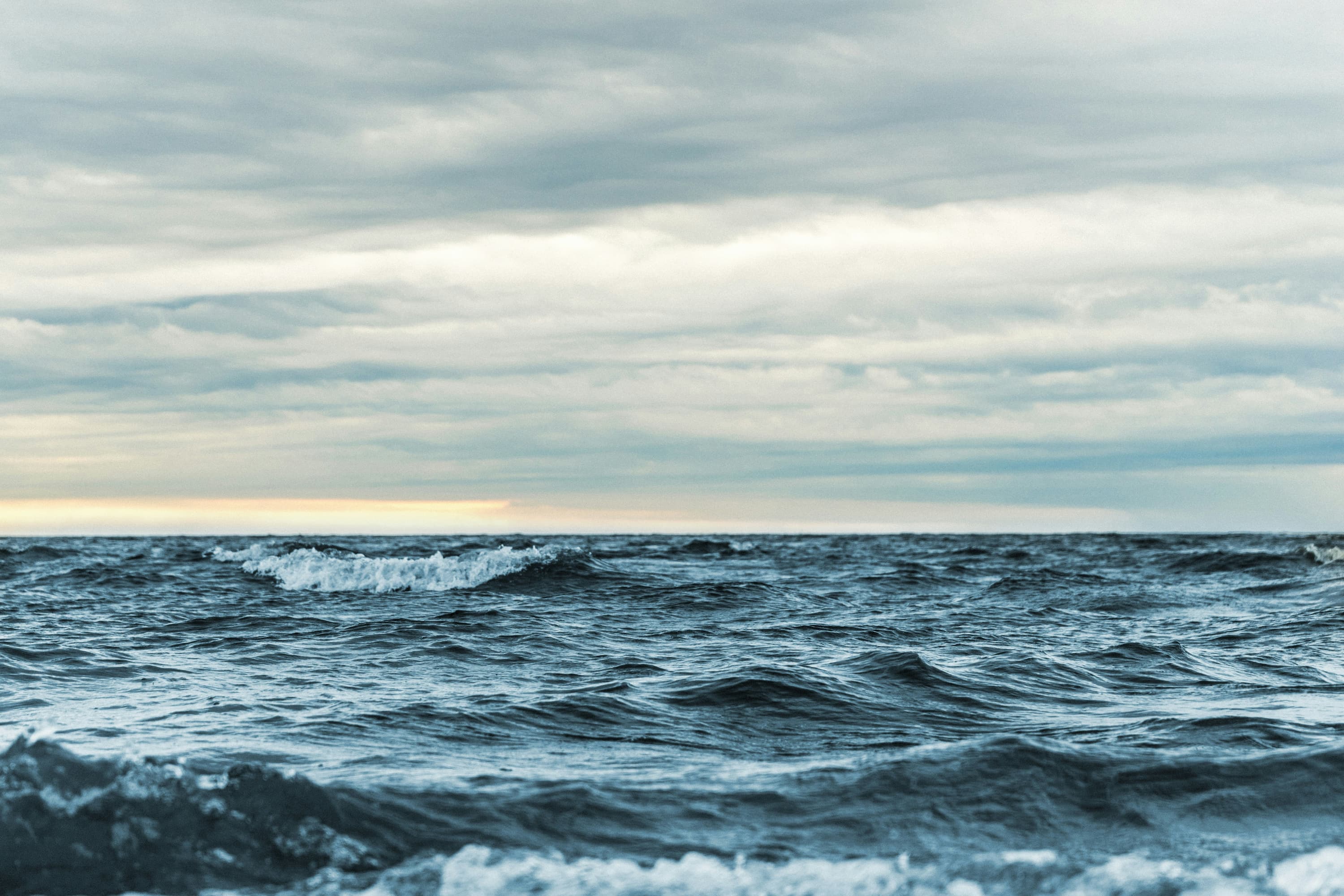 ¿Qué es El Niño y cuáles son sus efectos sobre el clima y la temperatura global? 