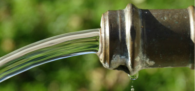 <p/>Fuente de agua potable. / Pixabay” /><span style=