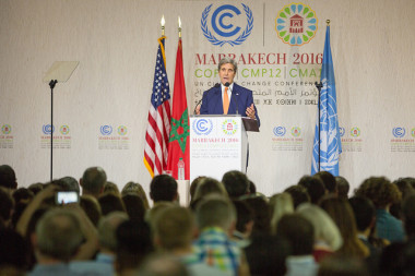 <p>John Kerry en la Cumbre del Clima de Marrakech. / <a href="https://www.flickr.com/photos/unfccc/31029574695/" target="_blank">UNclimatechange</a></p>