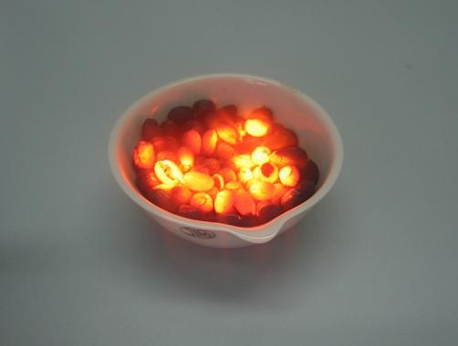 <p>Carbón de huesos de aceituna</p>