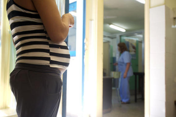 <p>Altos niveles de DDE en las madres aumentan el riesgo del bebé de sufrir un crecimiento acelerado en los primeros meses de vida. Crédito: SINC</p>