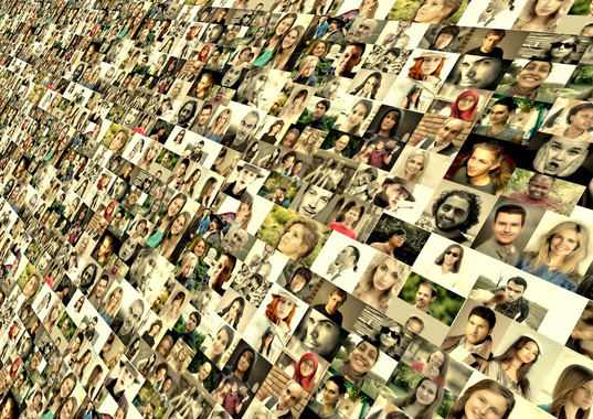 <p>Este megaproyecto ha secuenciado el genoma de 2.504 individuos de 26 poblaciones humanas de todo el mundo. / <a href="https://pixabay.com/p-556811/?no_redirect" target="_blank">Pixabay</a></p>