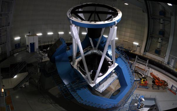 <p>El telescopio de 3,5 metros del Observatorio de Calar Alto, en cuyo espectrógrafo se ha probado el peine de luz. / CAHA, MPG-CSIC</p>