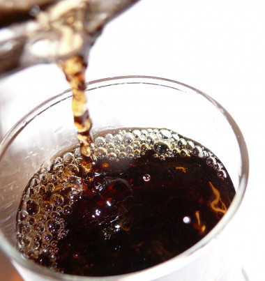 <p>El perfil del consumidor de refrescos azucarados es un hombre físicamente activo, de bajo nivel educativo y fumador. / <a href="http://www.sxc.hu/browse.phtml?f=download&id=828599" target="_blank">Yucel Tellici</a></p>