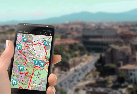 <p>La app Farol City Guides no necesita conexión a internet para diseñar una ruta por una ciudad europea. / ESA</p>
