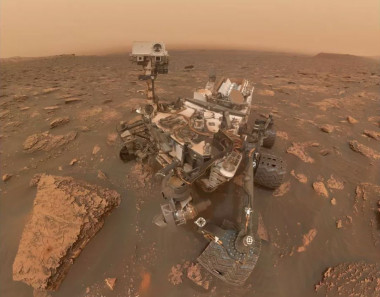 <p><em>Selfie </em>del rover Curiosity de la NASA en medio de la gran tormenta de arena en Marte. / <a href="https://www.flickr.com/photos/seandoran/42803757572/in/photostream/lightbox/" target="_blank">Seán Doran</a></p>