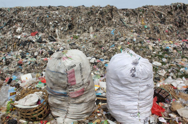 <p>Bolsas de plásticas recogidas para reciclar. / Jenna Jambeck/University of Georgia</p>