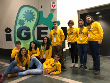 <p>El equipo iGEM UPV, tras proclamarse vencedor de la competición en Boston. / UPV</p>