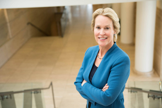 <p>La profesora Frances Arnold trabaja en el Instituto Tecnológico de California. / Caltech</p>
