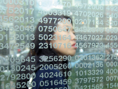 <p>Las chicas podrían tener un potencial mayor para las matemáticas, habilidad que se ve mermada por culpa de la ansiedad. / Wally Gobetz</p>