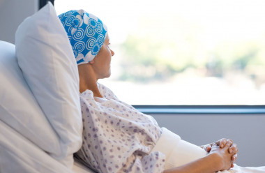 <p>Los pacientes deben hacer frente a otros gastos derivados del cáncer que la Seguridad Social no contempla. / © Fotolia</p>