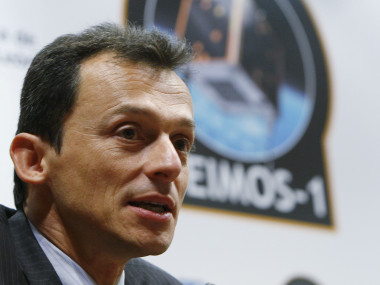 <p>El astronauta Pedro Duque en 2009, durante la presentación en Madrid del primer satélite comercial europeo de observación de la Tierra, Deimos-1. / EFE/Sergio Barrenechea</p>
