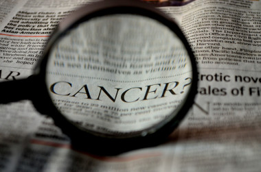 <p>La atención mediática del cáncer es muy alta. / <a href="https://pixabay.com/es/c%C3%A1ncer-peri%C3%B3dico-la-palabra-389921/" target="_blank">Pixabay</a></p>