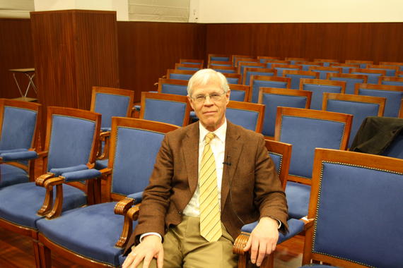 <p>El profesor Peter Kes en la Universidad de Zaragoza</p>
