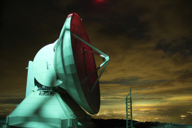 <p>El Gran Telescopio Milimétrico es alto como un edificio de 22 pisos y ocupa una superficie equivalente a media cancha de fútbol profesional. / GTM</p>