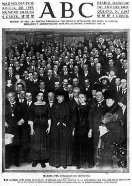 <p>Murie Curie tras la conferencia que impartió en el anfiteatro de la antigua Facultad de Medina de Madrid. Imágenes y derechos: ABC.</p>