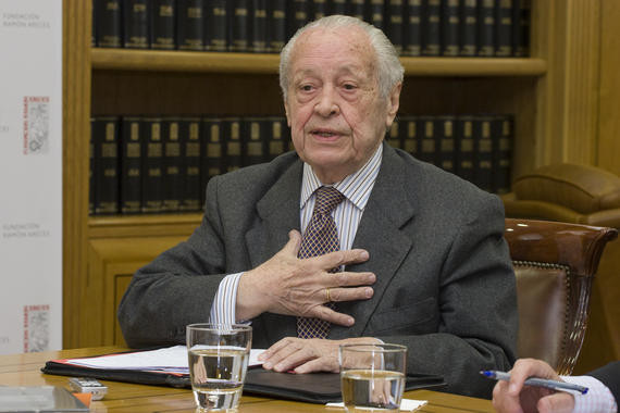 <p>En la foto, José María Segovia de Arana. Imagen: Fundación Ramón Areces.</p>
