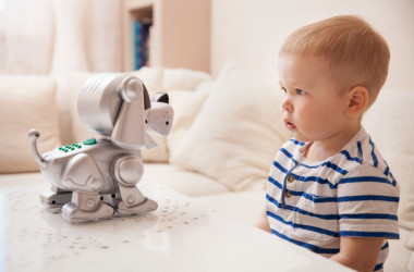 <p>Los juguetes conectados fomentan la interactividad de los niños. / ©Fotolia</p>